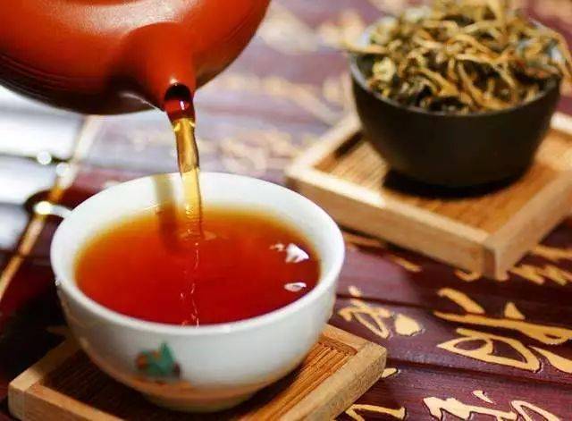 【xingkong.com】中甲战报 | 黄海绿城握手言和,呼和浩特小胜四川豪取五连胜(图2) 星空官网登录