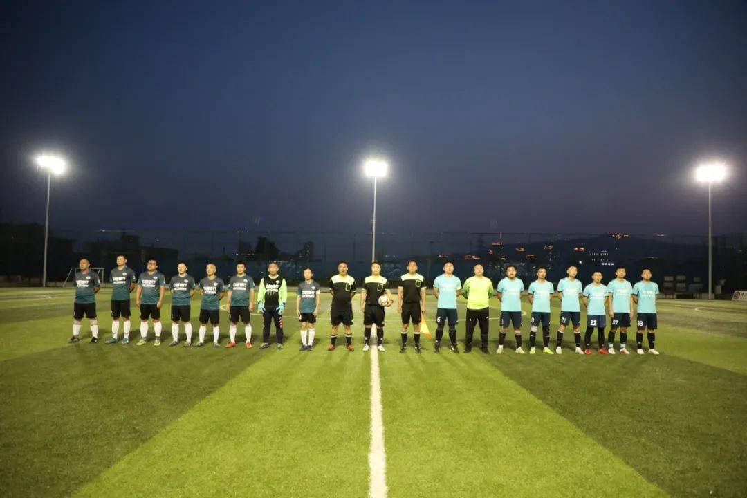 【战报】2020张家口足球联赛一福电电气继续高奏凯歌 领跑积分榜!【星空体育官网】(图2)
【战报】2020张家口足球联赛一福电电气继续高奏凯歌 领跑积分榜!【星空体育官网】(图2)