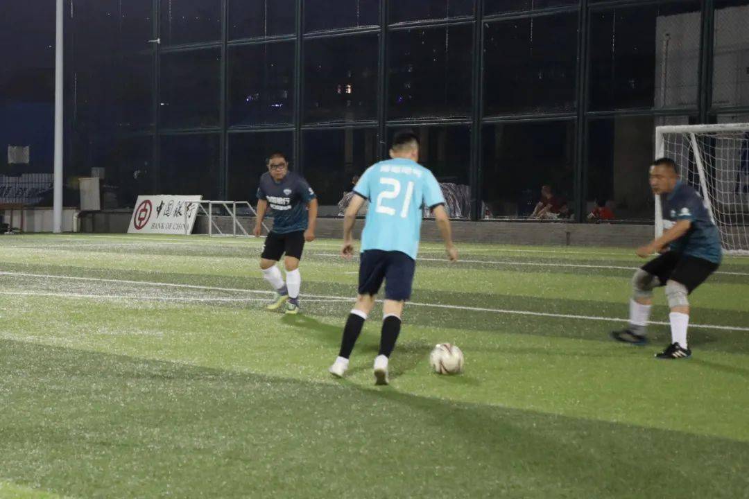 【战报】2020张家口足球联赛一福电电气继续高奏凯歌 领跑积分榜!【星空体育官网】(图12)
【战报】2020张家口足球联赛一福电电气继续高奏凯歌 领跑积分榜!【星空体育官网】(图12)