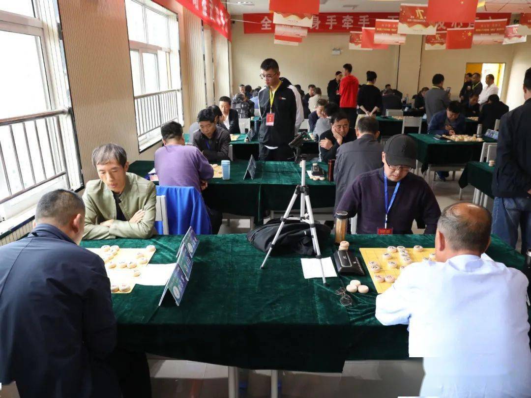 【xingkong.com】
2020武都“文旅杯”中国象棋冠军小我私家邀请赛落下帷幕(图13) 【xingkong.com】
2020武都“文旅杯”中国象棋冠军小我私家邀请赛落下帷幕(图13)