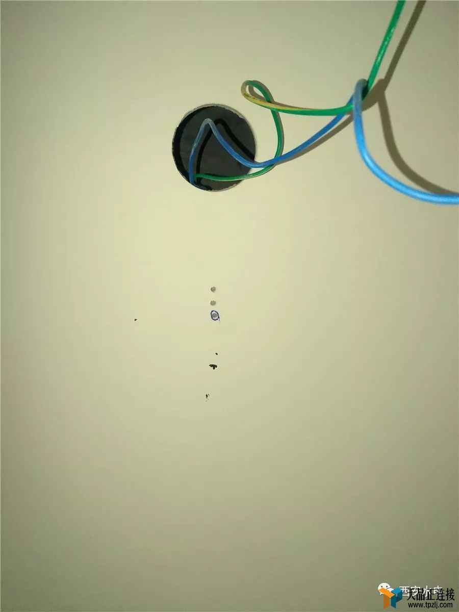 球市惨淡，俄超上座率难超五成‘星空官网登录’(图1)