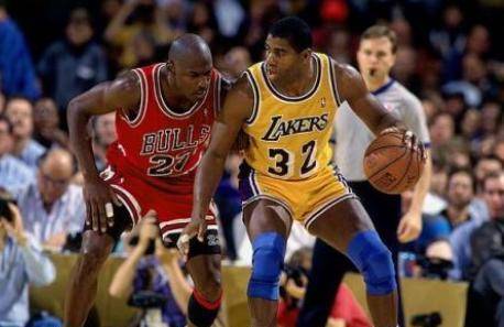 
1991年 魔术师熏染艾滋后 为何要着重检查湖人的啦啦队？_星空体育官网(图3)