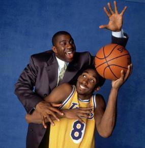 
1991年 魔术师熏染艾滋后 为何要着重检查湖人的啦啦队？_星空体育官网(图8)