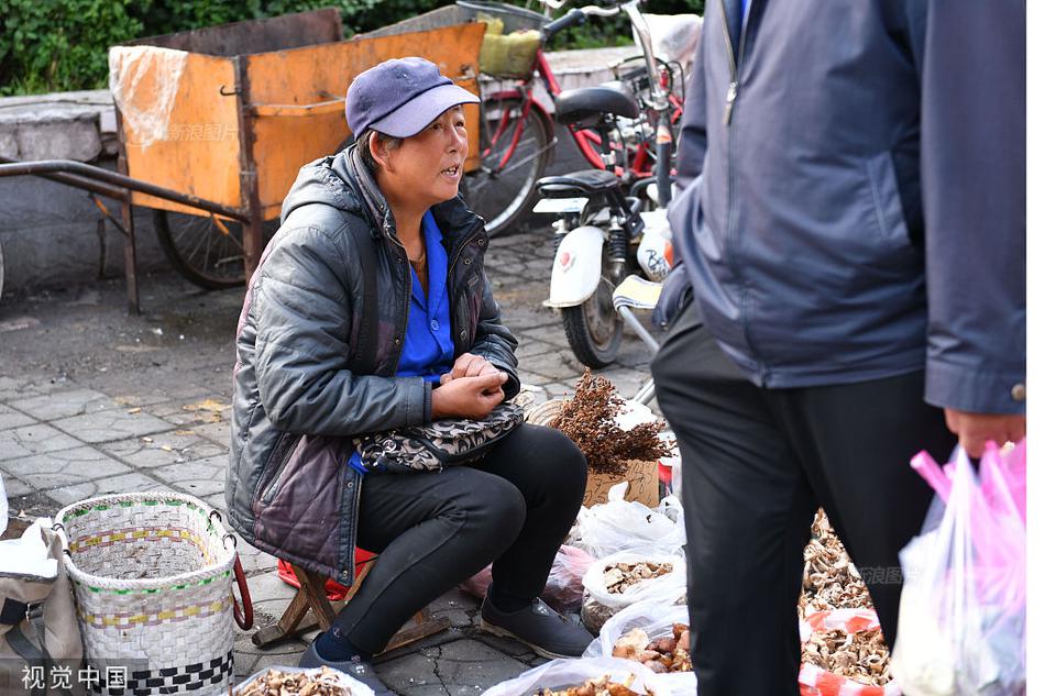 星空体育官网|山东煤矿安监局开展志愿服务 助力社区疫情防控(图3)